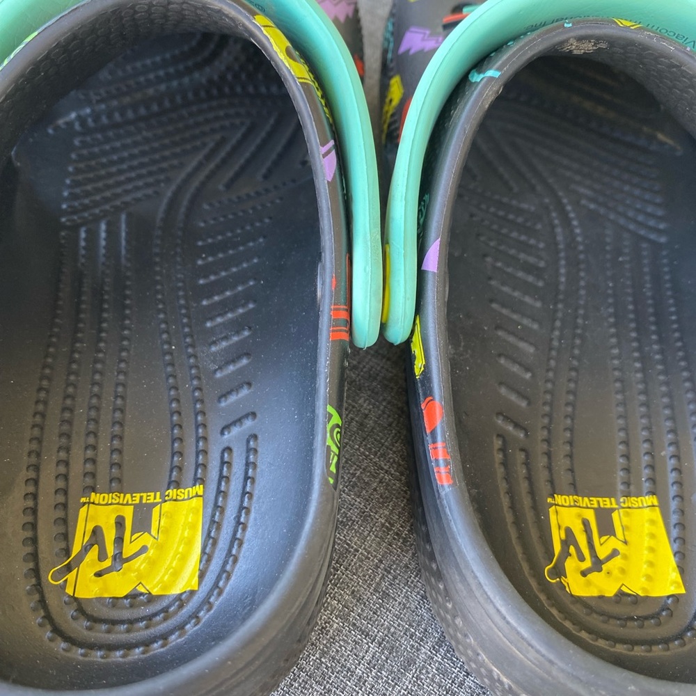 Croc MTV classic clogs unisex size 1 - Picture 7 of 12